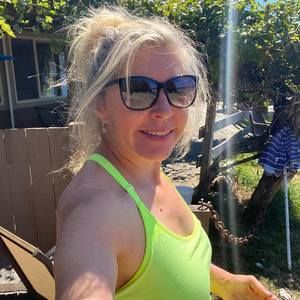 Meet your Posher, Sandra